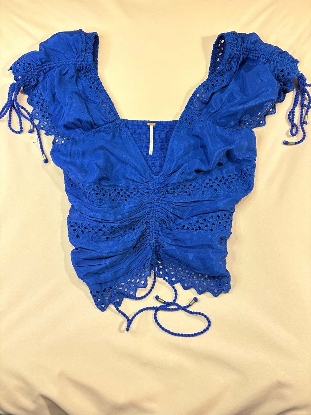 Free People Boho Eyelet Crop Top Size M Cobalt Blue Ruched Puff Sleeve